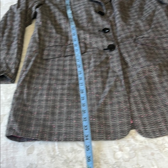 Vintage Norton McNaughton Gray Pink Blazer Matching 2 Piece Suit with Skirt - Picture 4 of 12